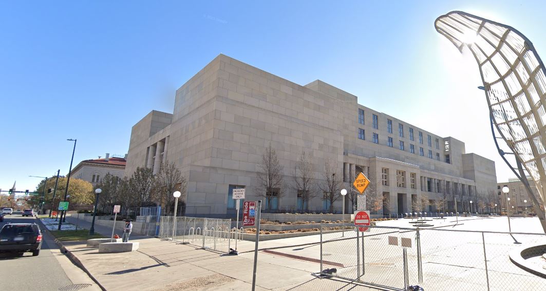 denver city jail visits